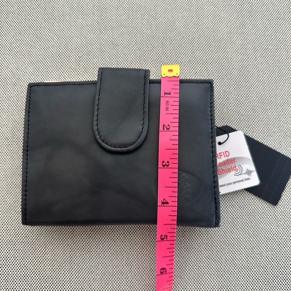 NWT Julie Buxton Black Leather Wallet - Picture 10 of 11